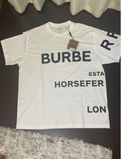 バーバリー　Tシャツ メンズ