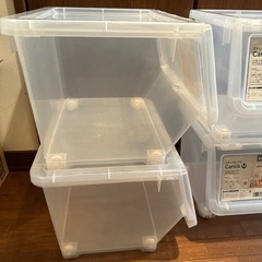 カインズ　キャリコ　全部で4ケース　１つ150円で。　の画像