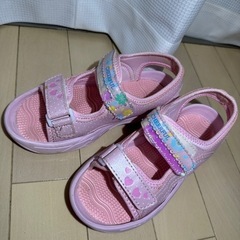 美品　子供用サンダル　21.0cm