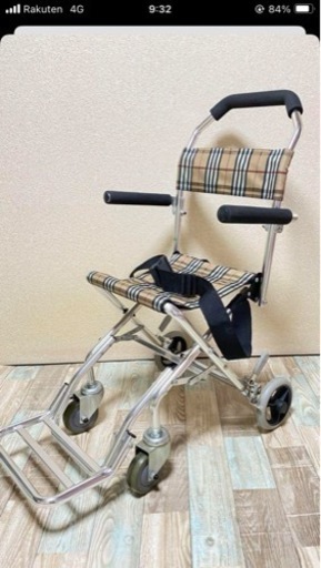 車椅子　折り畳み式　軽量　介護