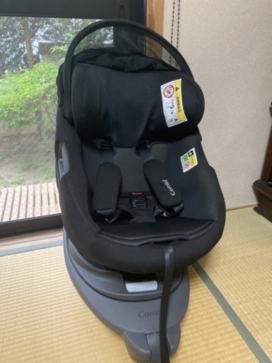 【ほぼ新品未使用・定価8万】Combiチャイルドシート