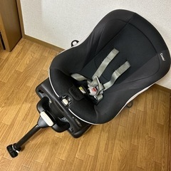 Combi チャイルドシート