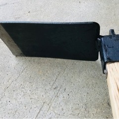 全鋼家庭鎌(くわ)・トンガ❗️１回使用品❗️新品に近いタケノコ掘りに❗️❗️の画像