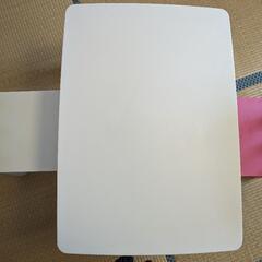 イケア　マンムット（机1、椅子2）の画像