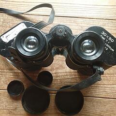 レトロな双眼鏡の画像