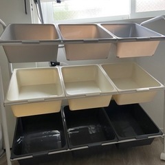 おもちゃ収納ラック
