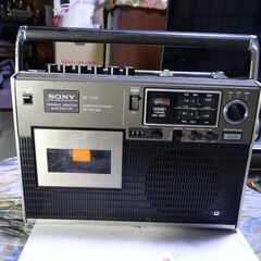 5/7●ＳＯＮＹ　ラジカセ　ＣＦ－１７００　昭和４８年発売　（中...