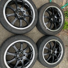 車のパーツ タイヤ、ホイール