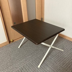 ニトリ　テーブル　折りたたみ　サイドテーブル