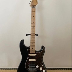 fender ストラト　特別仕様　　