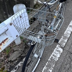 自転車 シティサイクル　ママチャリの画像