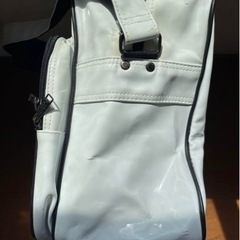 【正規品】PUMA エナメルバッグの画像