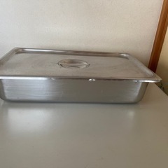大きい鍋＆蓋付きバッドの画像
