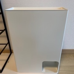 トイレットペーパーストッカー  山崎実業の画像