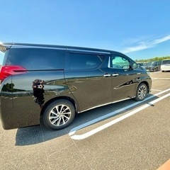 アルファード エグゼクティブラウンジ ハイブリッドの画像