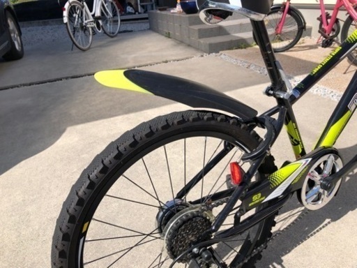 自転車　子供用マウンテンバイク　スピードメーター付き