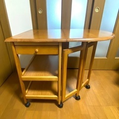 【お譲り先確定しました🙏】 ■ 折りたたみ木製テーブル付きワゴン...