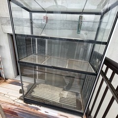 温室ガラスケース