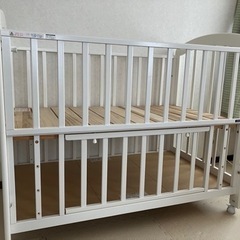 (取引完了)子供用品 ベビー用品 ベビーベッド、家具