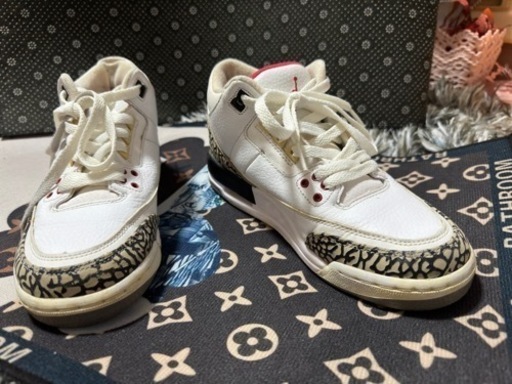 靴/バッグ Jordan 3 White cement