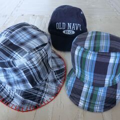 キッズ帽子 GAP リバーシブル 2～4歳 50㎝ キャップ ハット 3個まとめて　の画像