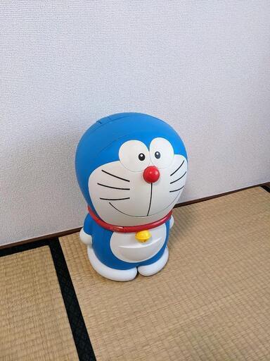 ドラえもん　冷蔵庫