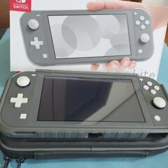 任天堂　Switchライト　グレー