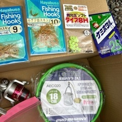 【終了しました】釣り竿　反転バケツ　針　浮き　重し他の画像