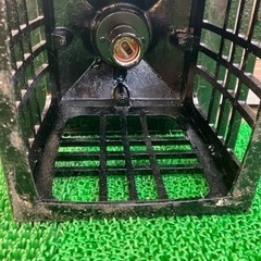 鉄ランプシェードの画像