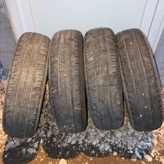 車のパーツ タイヤ、ホイールの画像