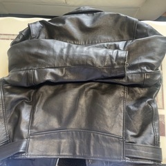本革ライダーズジャケットの画像