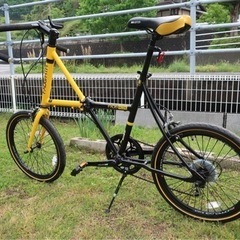 折りたたみ自転車の画像