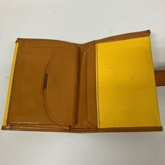 K2404-1001 TRUSSARDI 2つ折り財布 イエロー/ベージュ レザー キズ汚れ有りの画像