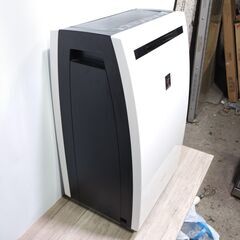 🍎シャープ 除湿機 兼 加湿空気清浄機 除湿 KC-HD70-Wの画像