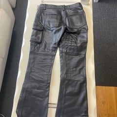 本革パンツ　レディース用の画像