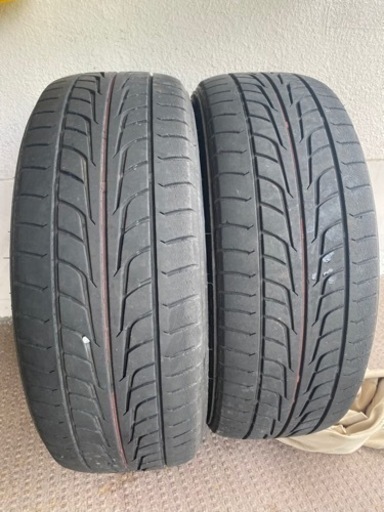 車のパーツ タイヤ、ホイール