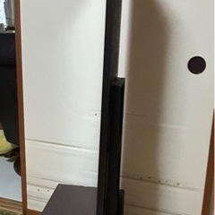 鎌倉彫の鏡台 ／家具 ミラーの画像