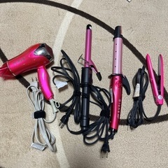 ヘアドライヤー、コテ　4点　