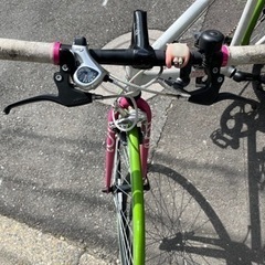 自転車 クロスバイクの画像
