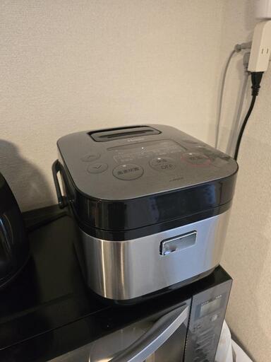 炊飯器（Haier jj-xp2m31e）
