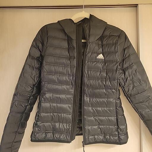 adidasダウンジャンパーLサイズ