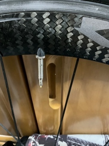 ロードバイクホイール訳ありマビックコズミック
カーボン