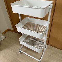 スチールワゴン　ホワイト