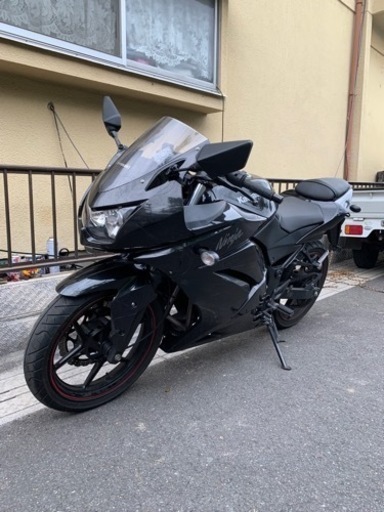 ninja 250r‼️ 人気の黒‼️ 1万キロ台‼️