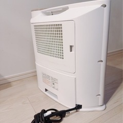 家電 季節、空調家電 ファンヒーターの画像