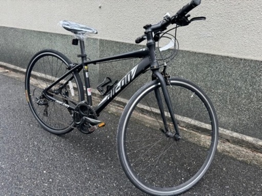 58）全車両格安販売‼️ 28インチ　クロスバイク　430  変速付き