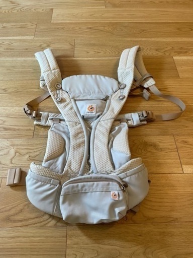 エルゴ　オムニブリーズ