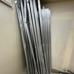 無料で差し上げます！　軽量鉄骨です！の画像
