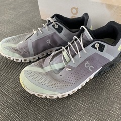 ON　オン　CLOUD FLOW　スニーカー　靴/バッグ 靴 スニーカーの画像
