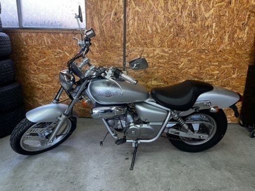 ホンダ　マグナ50cc